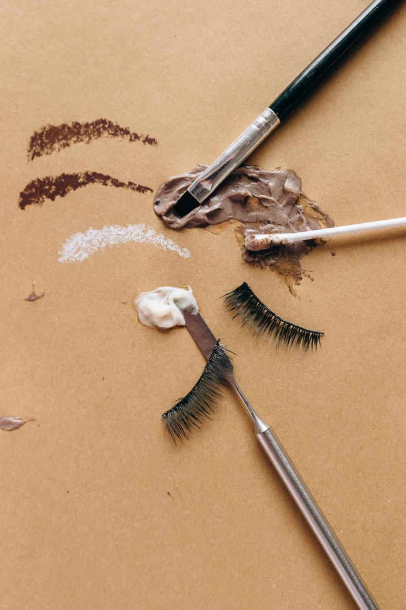 eyebrow makeup